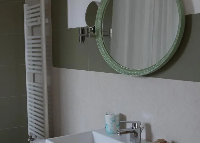 Ych-le Grotte Di Sileno *